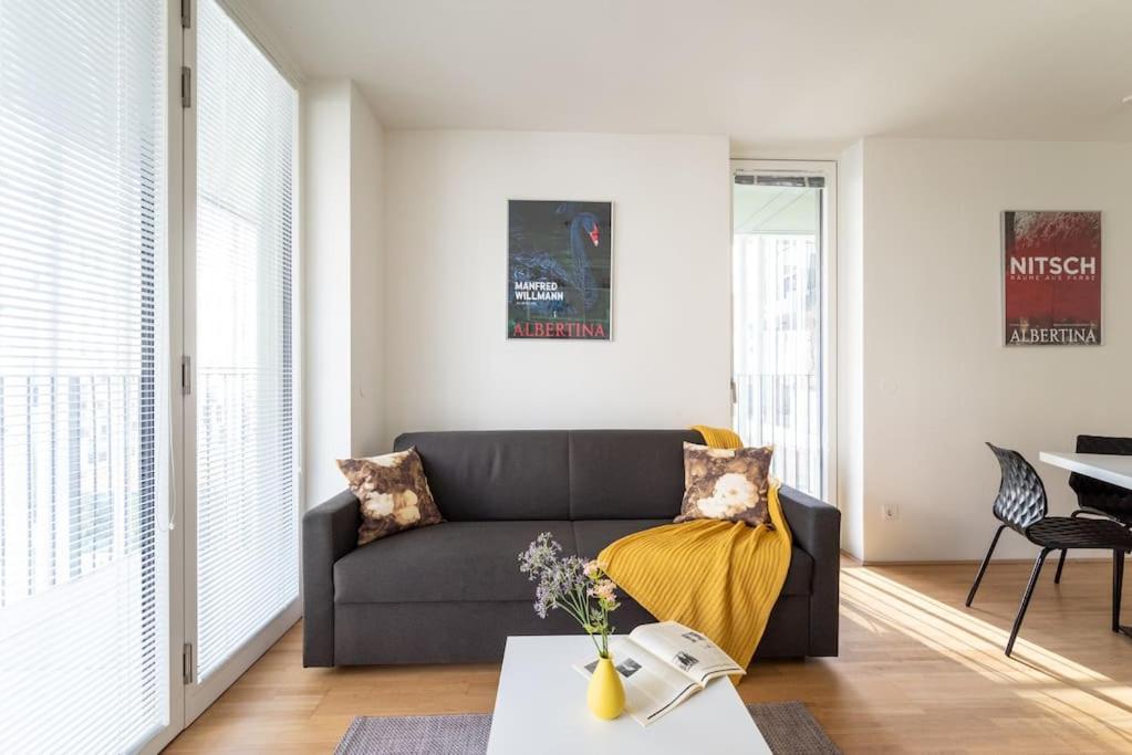 Smart Studio With Terrace By Hm Viena Exterior foto